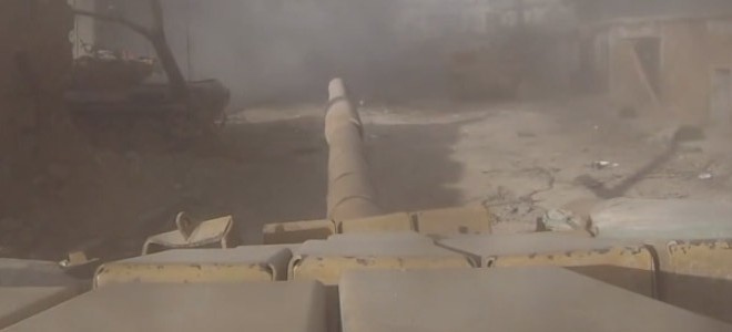 GoPro embarquée dans un char de combat en Syrie