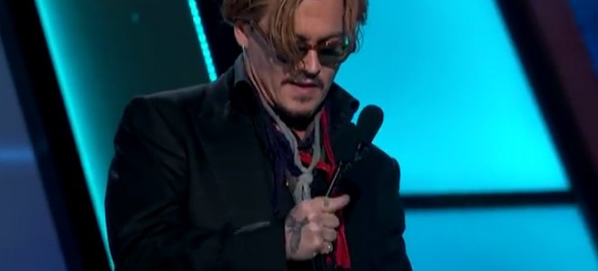 Johnny Depp ivre aux Hollywood Film Awards 2014